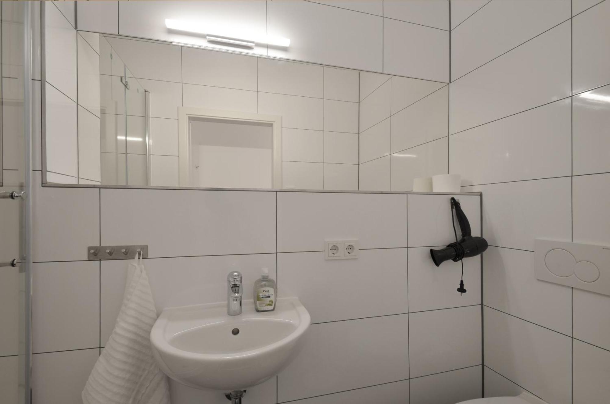 3 Bathroom, Rhapsody In Roof, Penthouse München